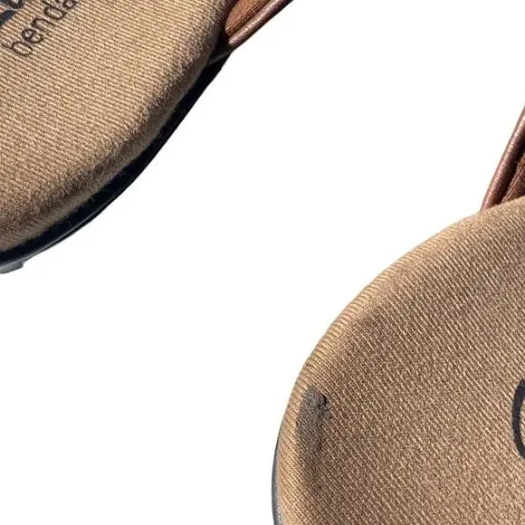 Clarks Brown Leather Mules Cut Out Detail Buckle Accent Slip On Clogs Size 8.5 M - Picture 6 of 9